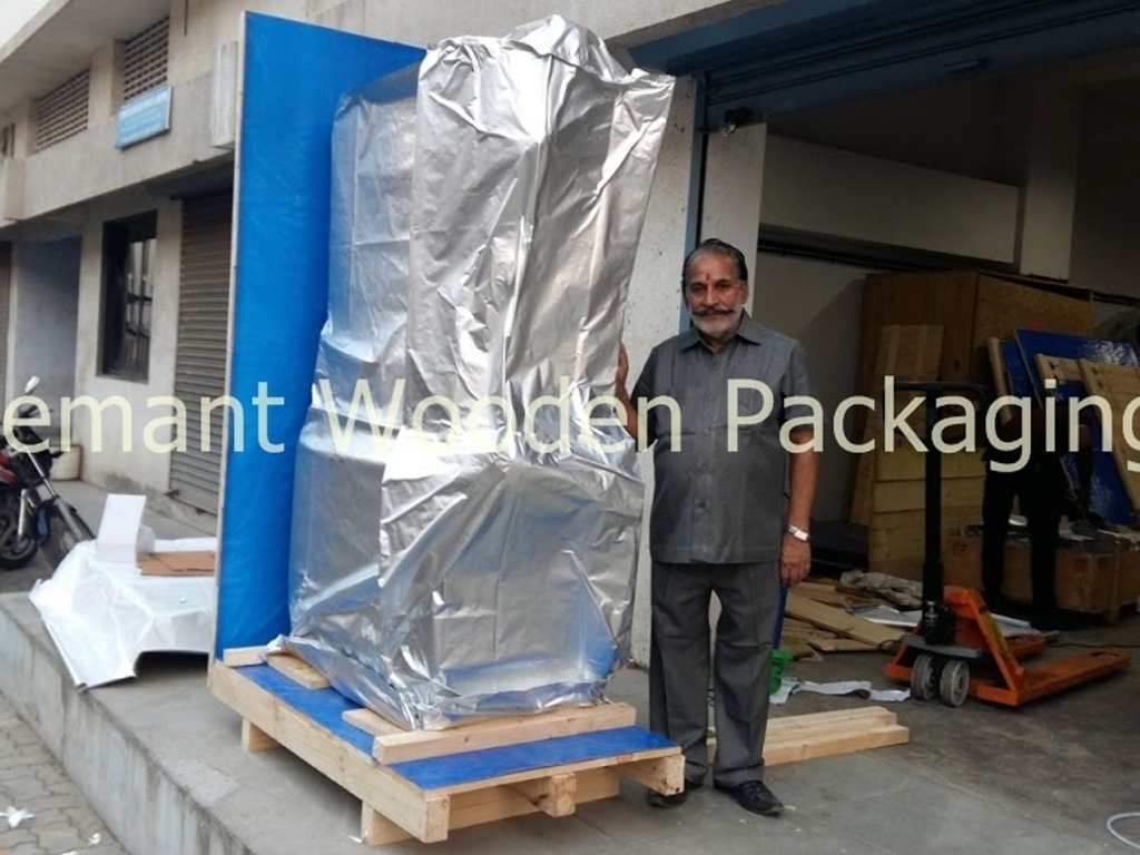 Wooden Box With Vacuum Packing
